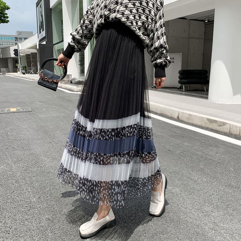 ヒョウ柄メッシュ切替プリーツロングスカート