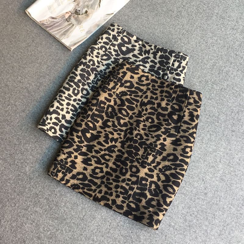 タイトシルエット ヒョウ柄スカート