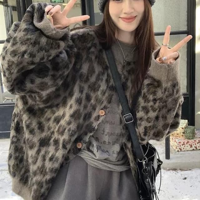 ふんわりヒョウ柄カーディガン